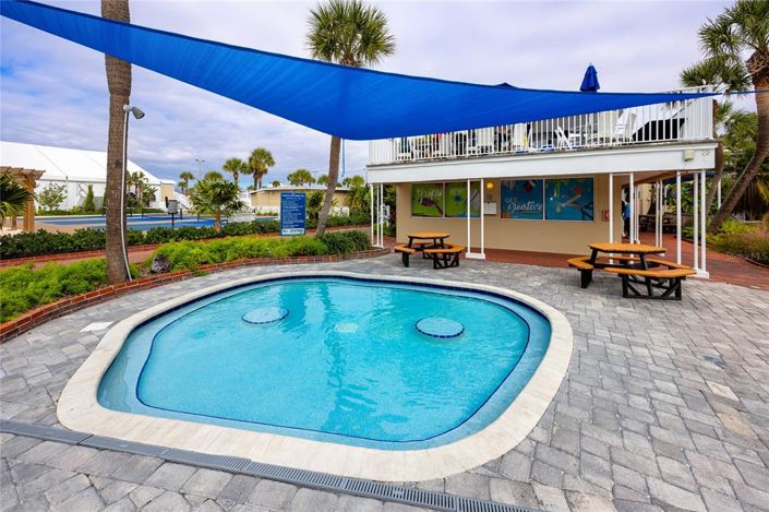 Image No.33-2 Bed Property for sale