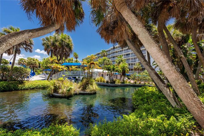 Image No.42-2 Bed Property for sale