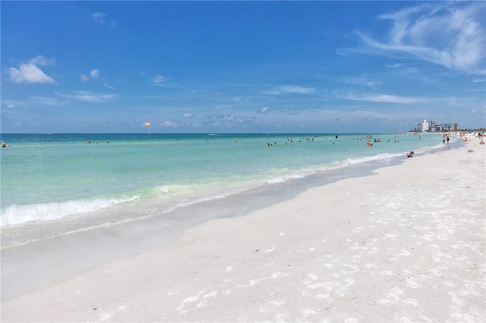 Image No.53-2 Bed Property for sale