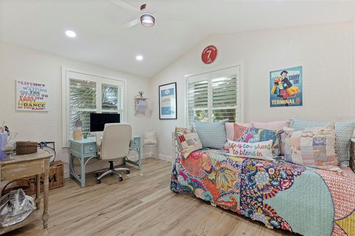 Image No.24-4 Bed Property for sale