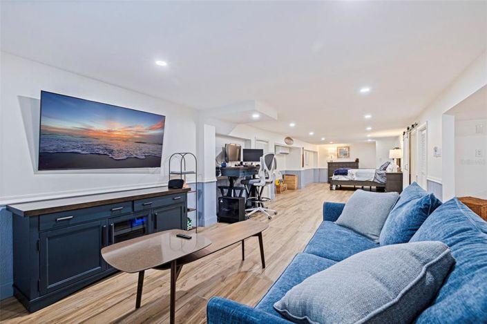 Image No.33-4 Bed Property for sale