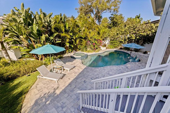 Image No.37-4 Bed Property for sale