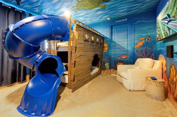 Image No.45-6 Bed Property for sale