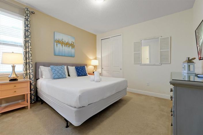 Image No.49-6 Bed Property for sale