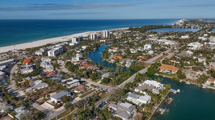 Image No.4-Propriété de 3 chambres à vendre à Sarasota