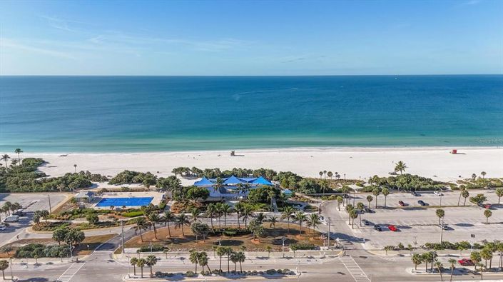 Image No.8-Propriété de 3 chambres à vendre à Sarasota