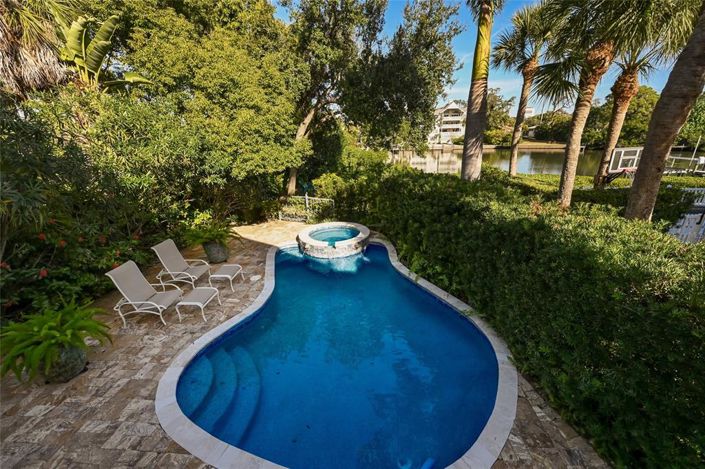 Image No.29-4 Bed Property for sale