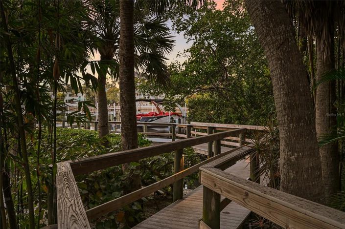 Image No.38-4 Bed Property for sale