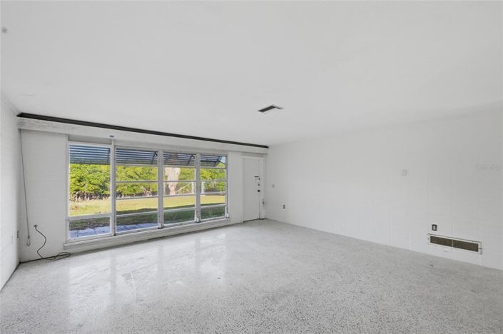 Image No.24-Propriété de 2 chambres à vendre à Holmes Beach