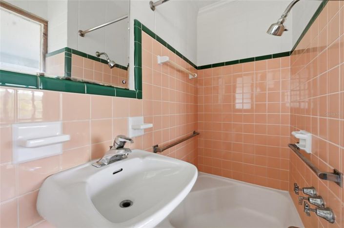 Image No.28-Propriété de 2 chambres à vendre à Holmes Beach