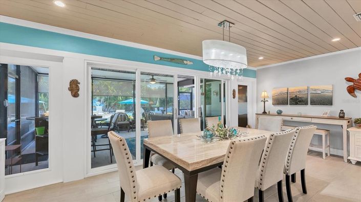 Image No.19-3 Bed Property for sale