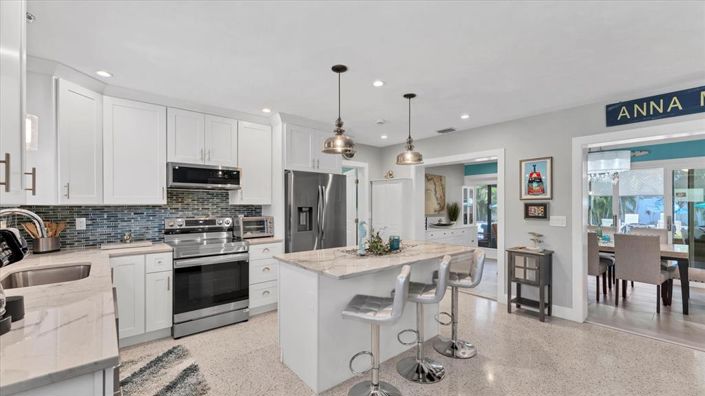 Image No.31-3 Bed Property for sale