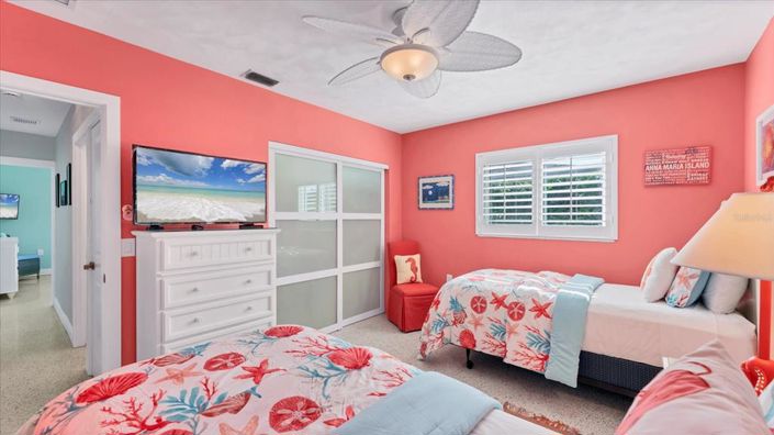 Image No.45-3 Bed Property for sale