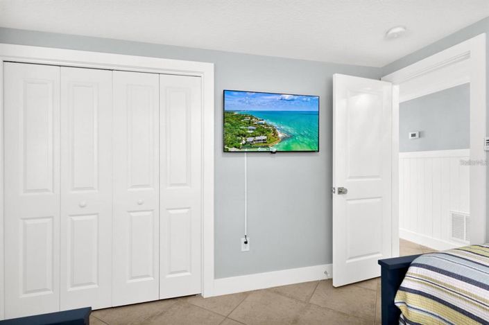 Image No.23-5 Bed Property for sale