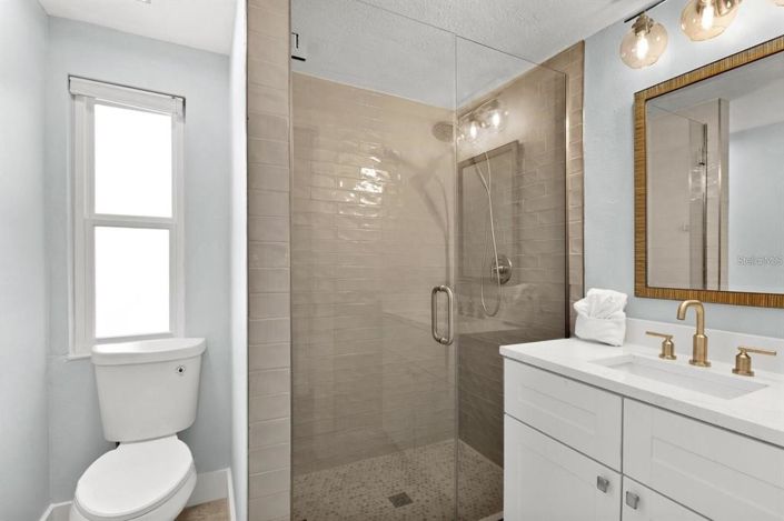 Image No.27-5 Bed Property for sale