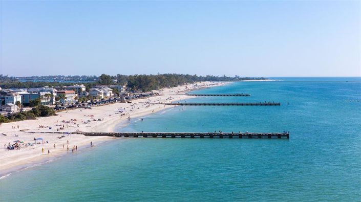 Image No.53-5 Bed Property for sale