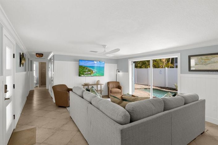 Image No.7-5 Bed Property for sale