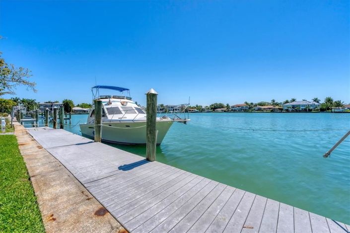 Image No.16-3 Bed Property for sale