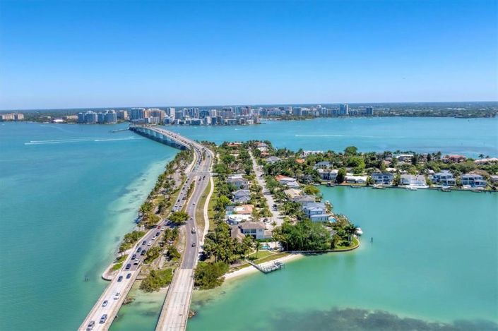 Image No.33-3 Bed Property for sale