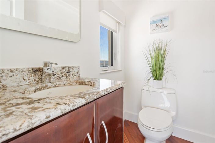 Image No.32-3 Bed Property for sale