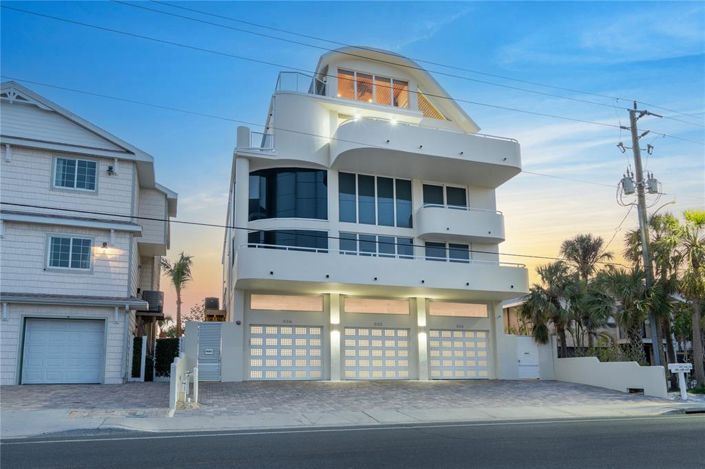 Image No.56-3 Bed Property for sale