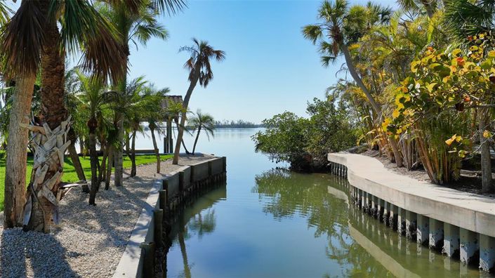 Image No.20-3 Bed Property for sale