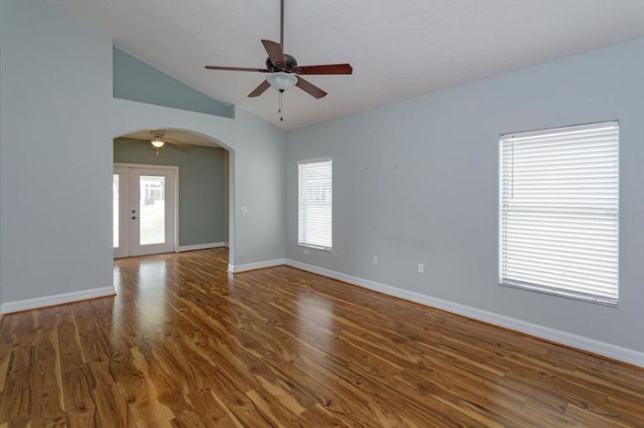 Image No.17-Propriété de 3 chambres à vendre à Clermont