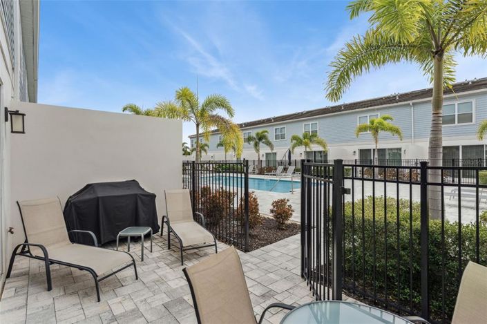 Image No.18-3 Bed Townhouse for sale