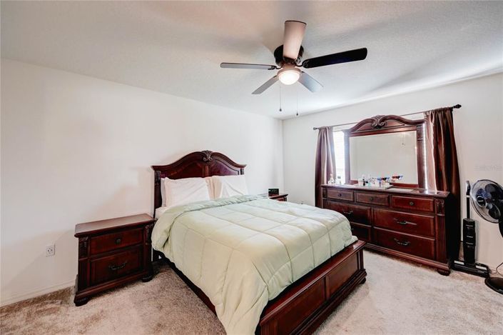 Image No.15-4 Bed Property for sale