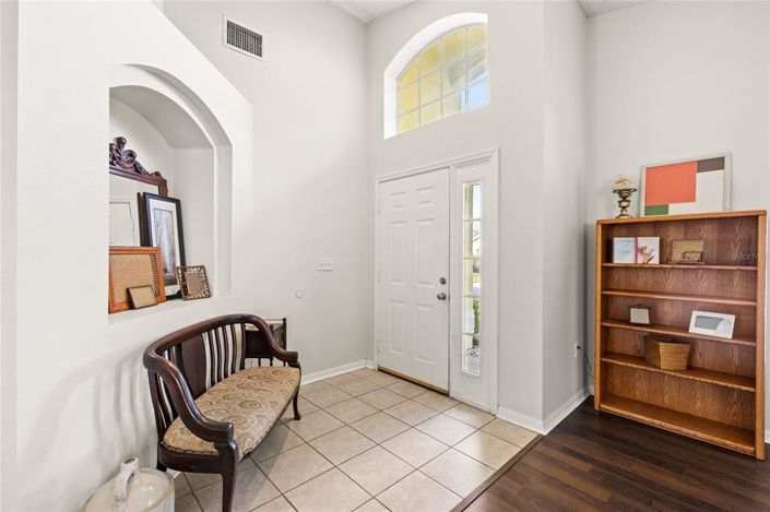 Image No.4-4 Bed Property for sale