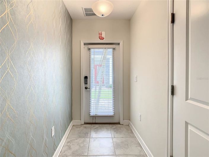 Image No.7-3 Bed Townhouse for sale