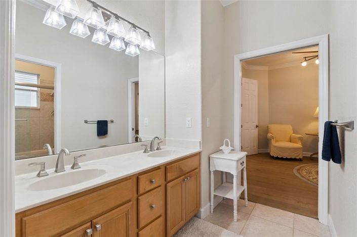 Image No.27-4 Bed Property for sale