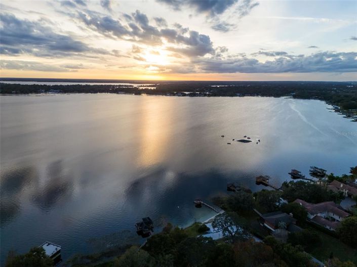 Image No.47-4 Bed Property for sale