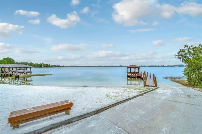 Image No.58-4 Bed Property for sale