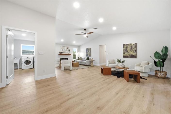 Image No.14-4 Bed Property for sale