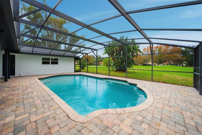 Image No.33-4 Bed Property for sale