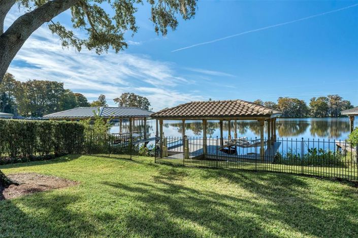 Image No.39-6 Bed Property for sale