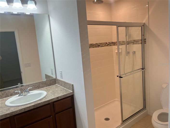 Image No.12-3 Bed Townhouse for sale