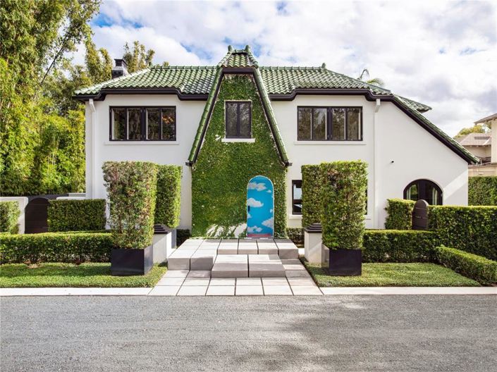 Image No.3-4 Bed Property for sale