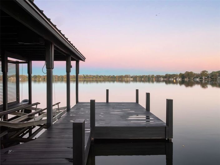 Image No.44-4 Bed Property for sale