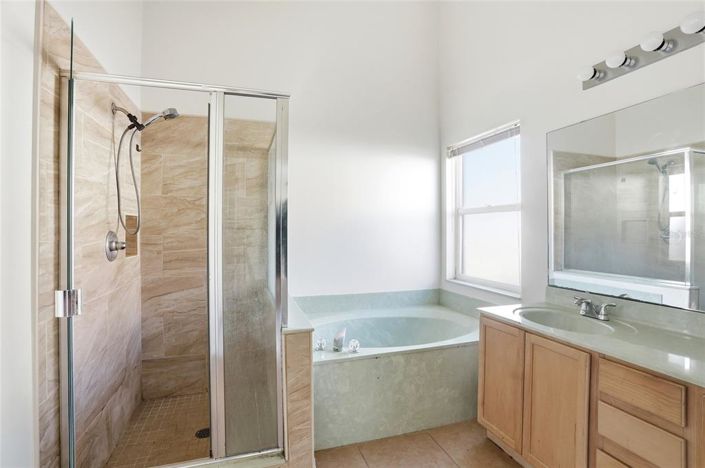 Image No.22-3 Bed Property for sale