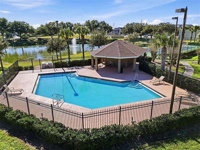 Image No.43-3 Bed Property for sale