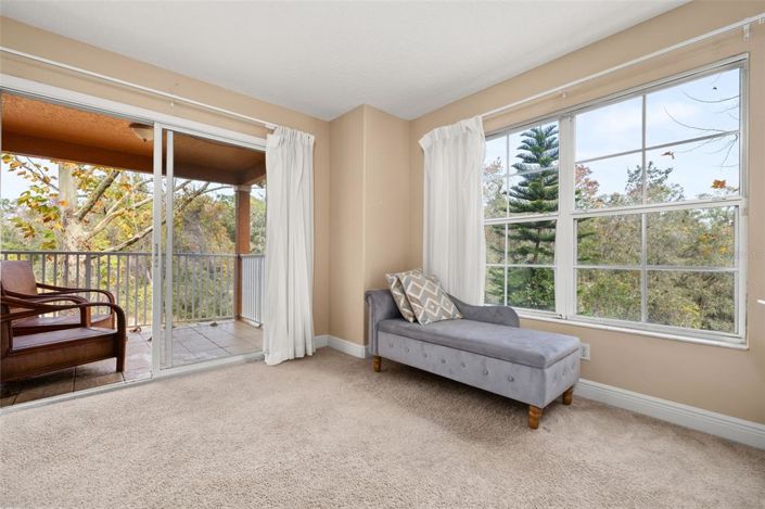 Image No.33-4 Bed Townhouse for sale