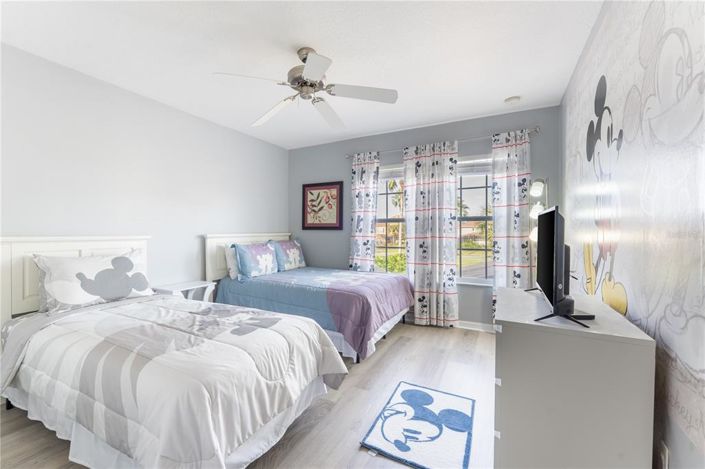 Image No.16-4 Bed Townhouse for sale