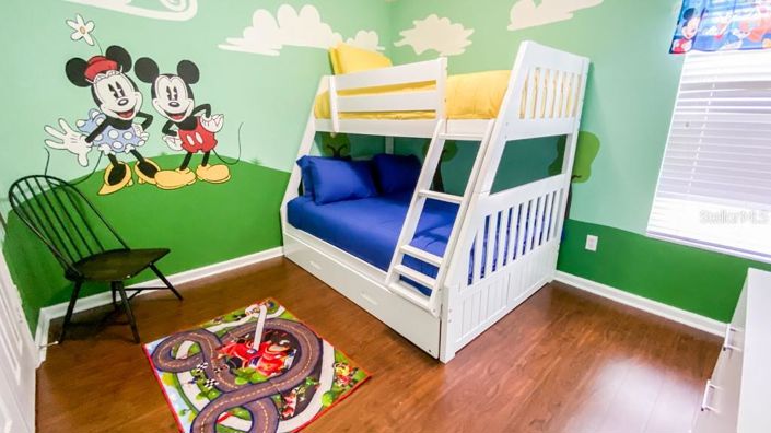 Image No.21-6 Bed Property for sale