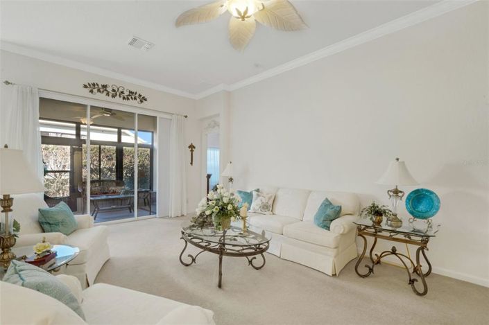 Image No.9-3 Bed Property for sale