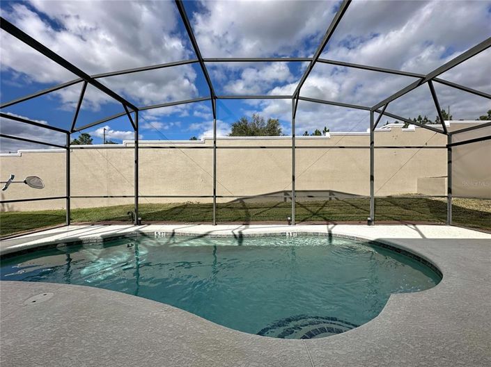 Image No.19-4 Bed Property for sale