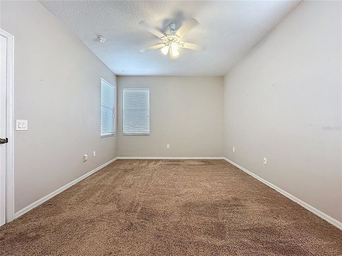 Image No.28-4 Bed Property for sale