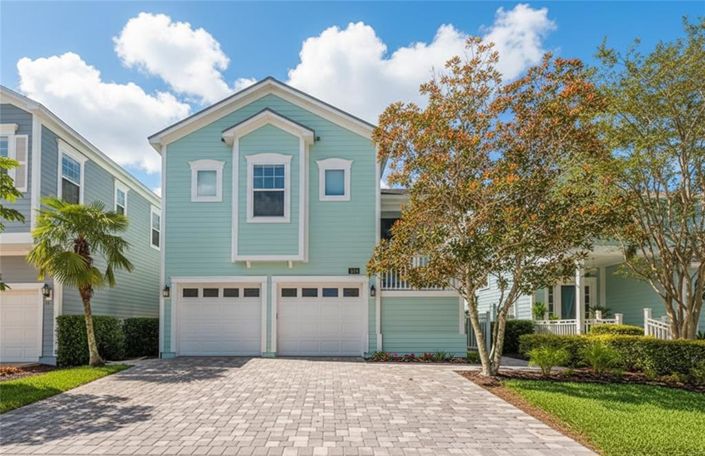 Image No.2-5 Bed Property for sale