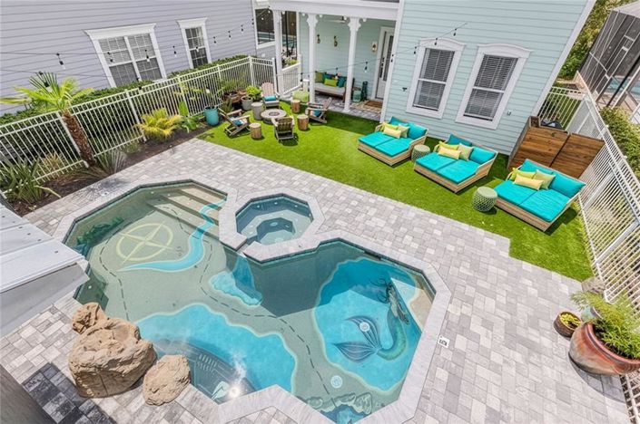 Image No.5-5 Bed Property for sale